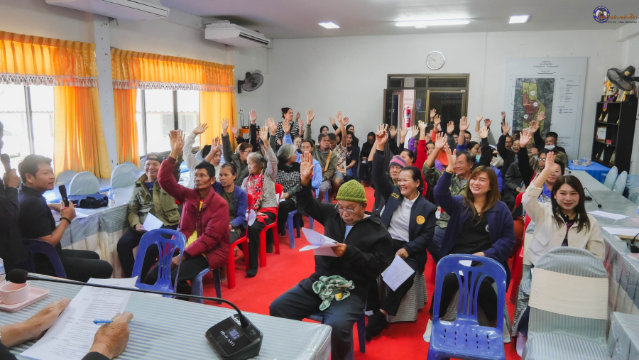 การประชุมคัดเลือกกรรมการกำหนดพื้นที่ผ่อนผัน และคณะกรรมการจัดระเบียบการจำหน่ายสินค้า